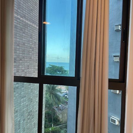 Flat A 100 Metros Da Praia - Bairro De Boa Viagem Ресифи Екстериор снимка
